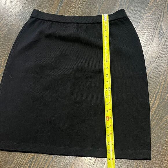 ST. JOHN BASICS Santana Knit Pencil Skirt Women’s 8 Black Classic Minimalist - Picture 4 of 5